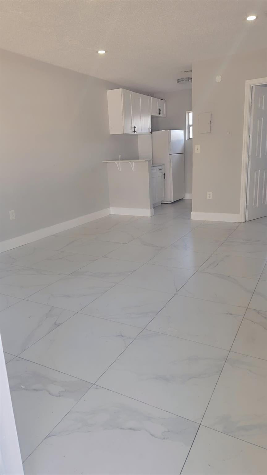 616 NW 5th Avenue 2