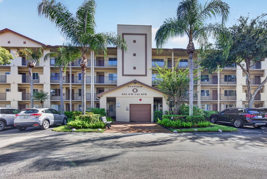 Photo of 801 SW 141ST Avenue #302O, Pembroke Pines, FL 33027 (MLS # B26079771)