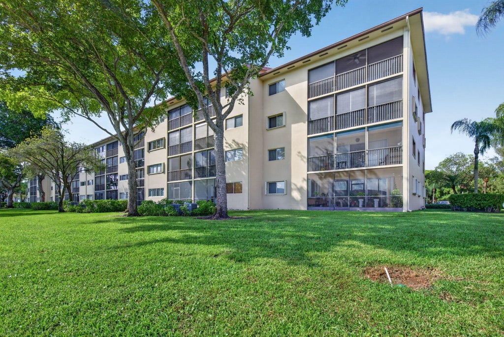 Photo of 801 SW 141ST Avenue #302O, Pembroke Pines, FL 33027 (MLS # B26079771)