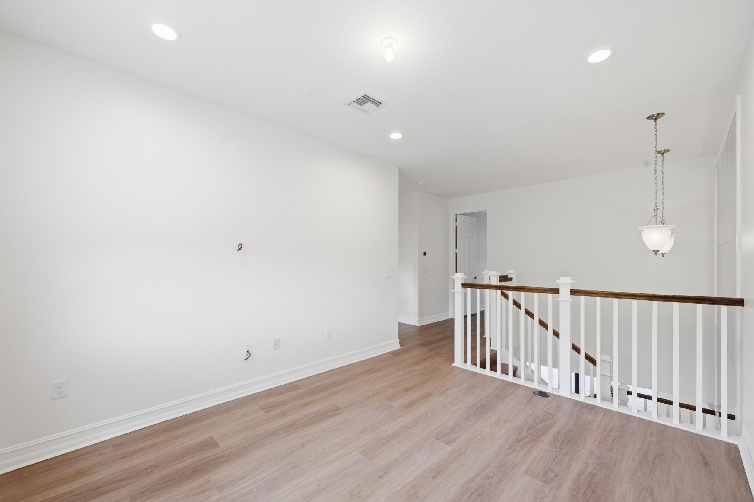 ATLANTIC COMMONS PL 2 - Residential