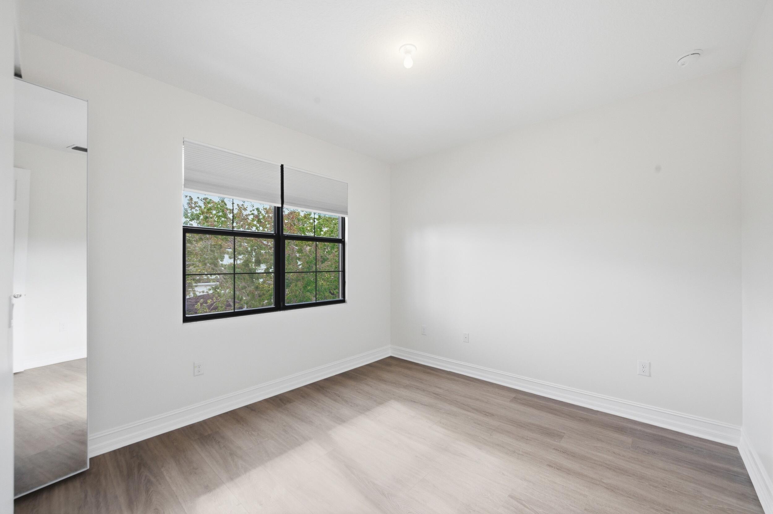 ATLANTIC COMMONS PL 2 - Residential