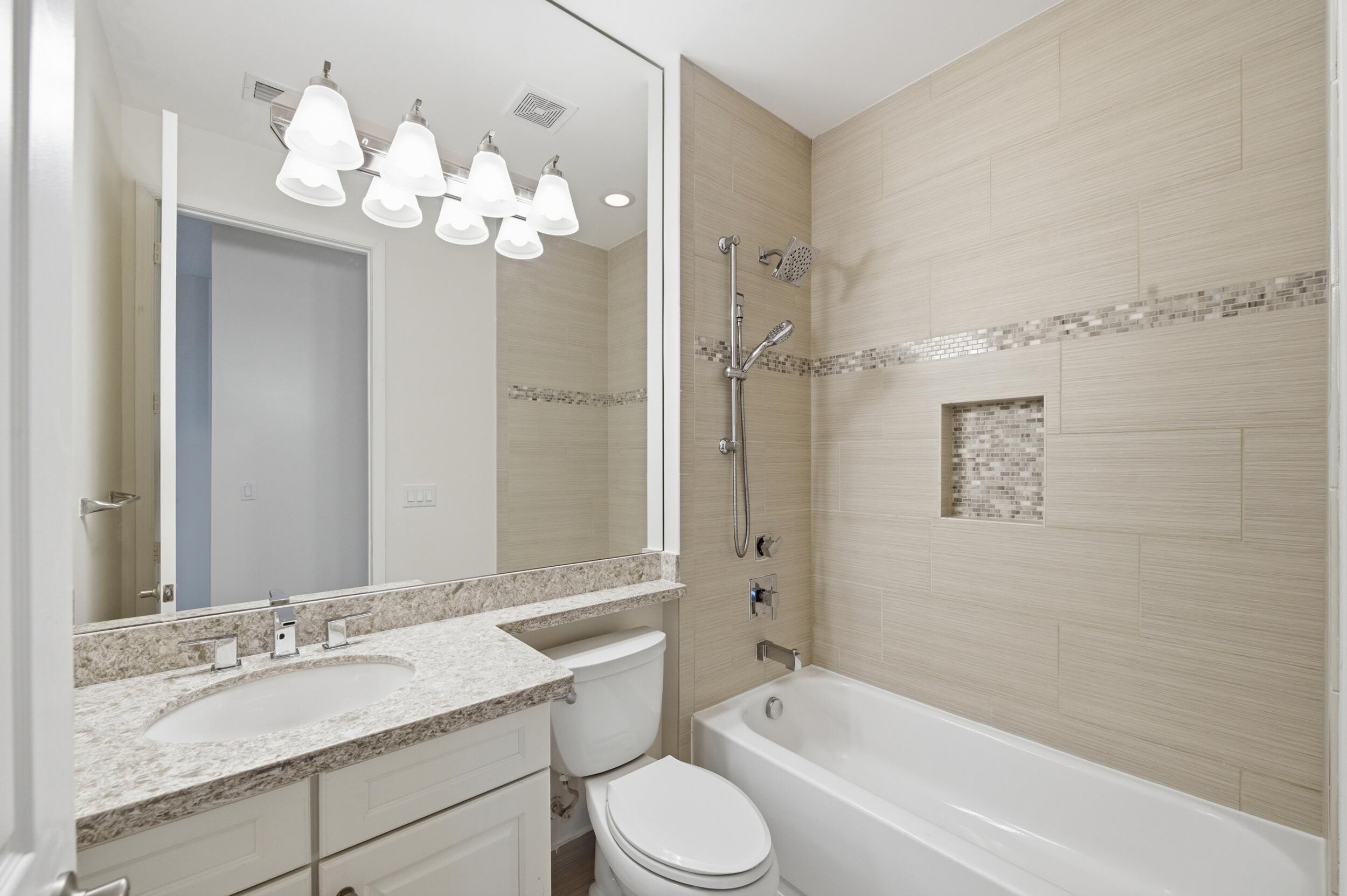 ATLANTIC COMMONS PL 2 - Residential