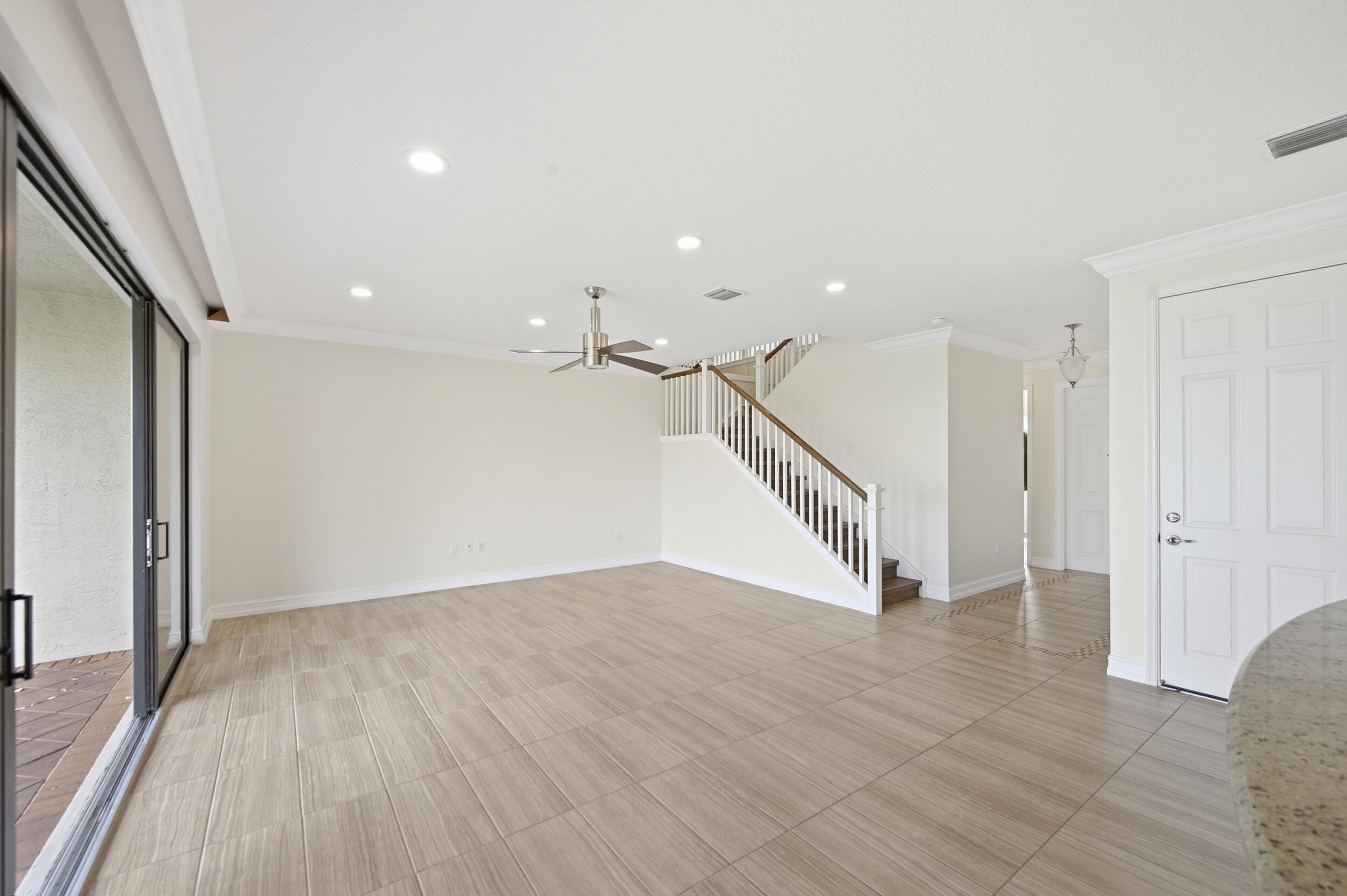 ATLANTIC COMMONS PL 2 - Residential