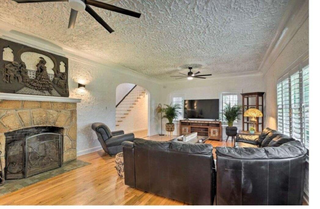 LAKE BOYNTON ESTATES 1 - Residential