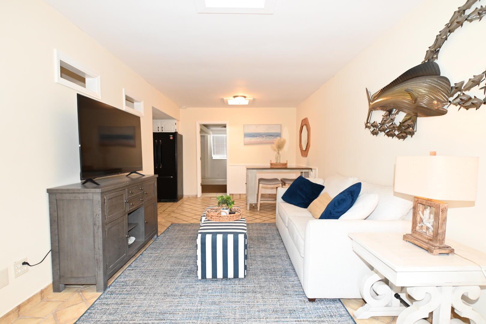 LAKE BOYNTON ESTATES 1 - Residential
