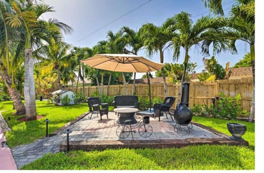 LAKE BOYNTON ESTATES 1 - Residential