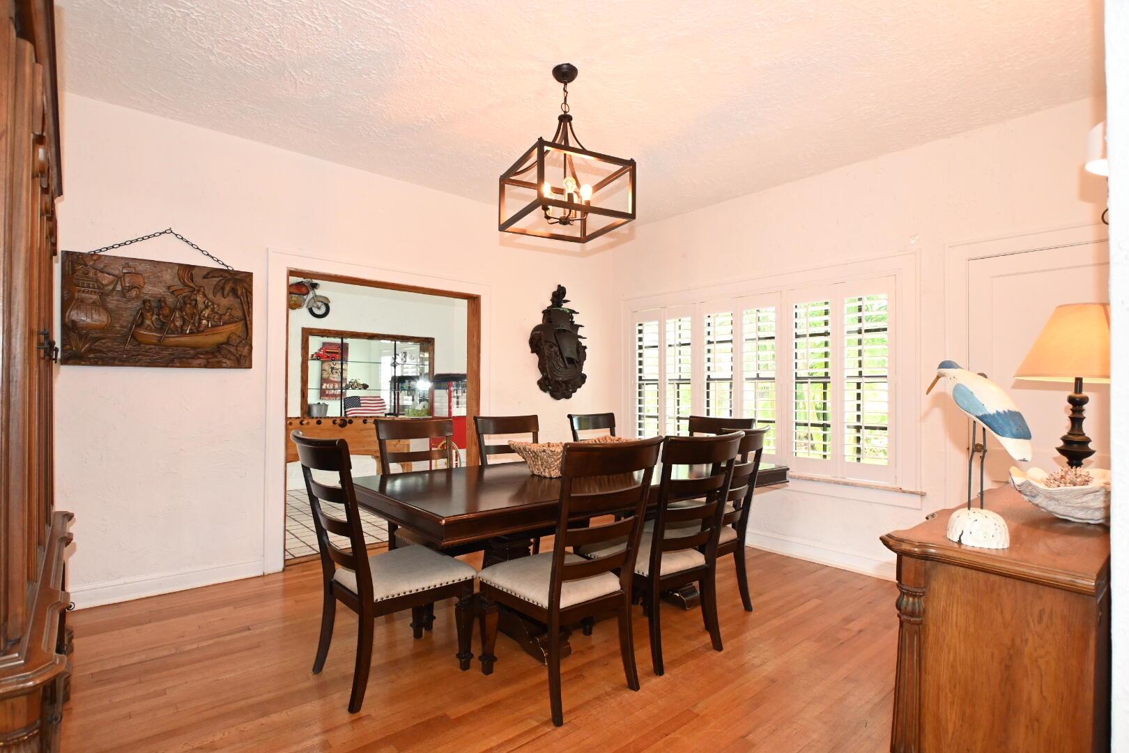 LAKE BOYNTON ESTATES 1 - Residential