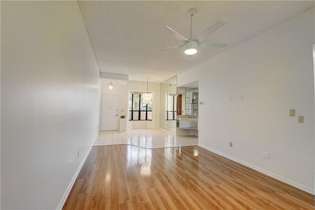 LA PAZ AT BOCA POINTE - Residential