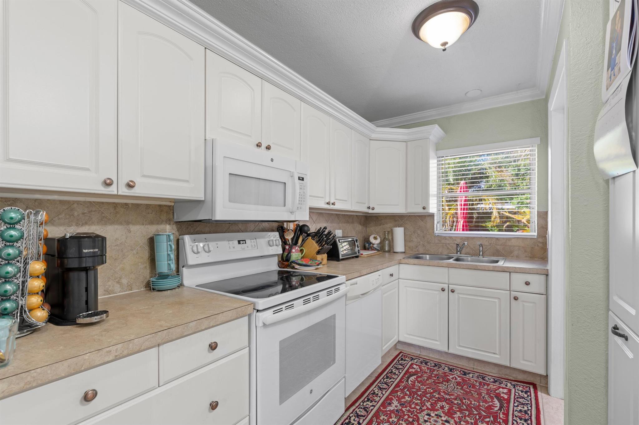 BOCA WOODS - Residential Income