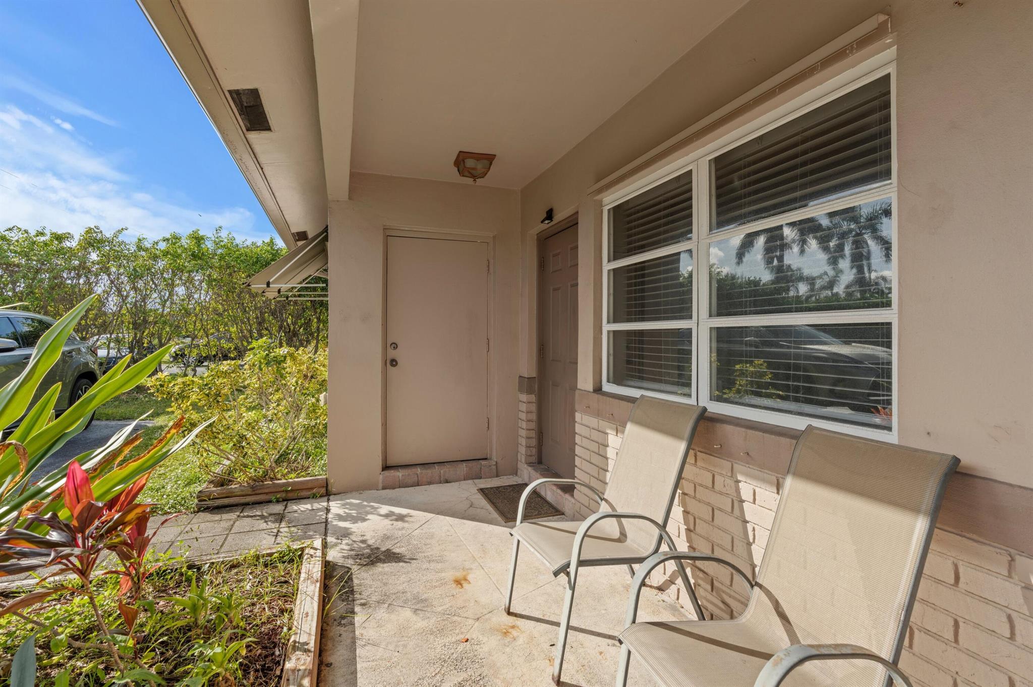 BOCA WOODS - Residential Income