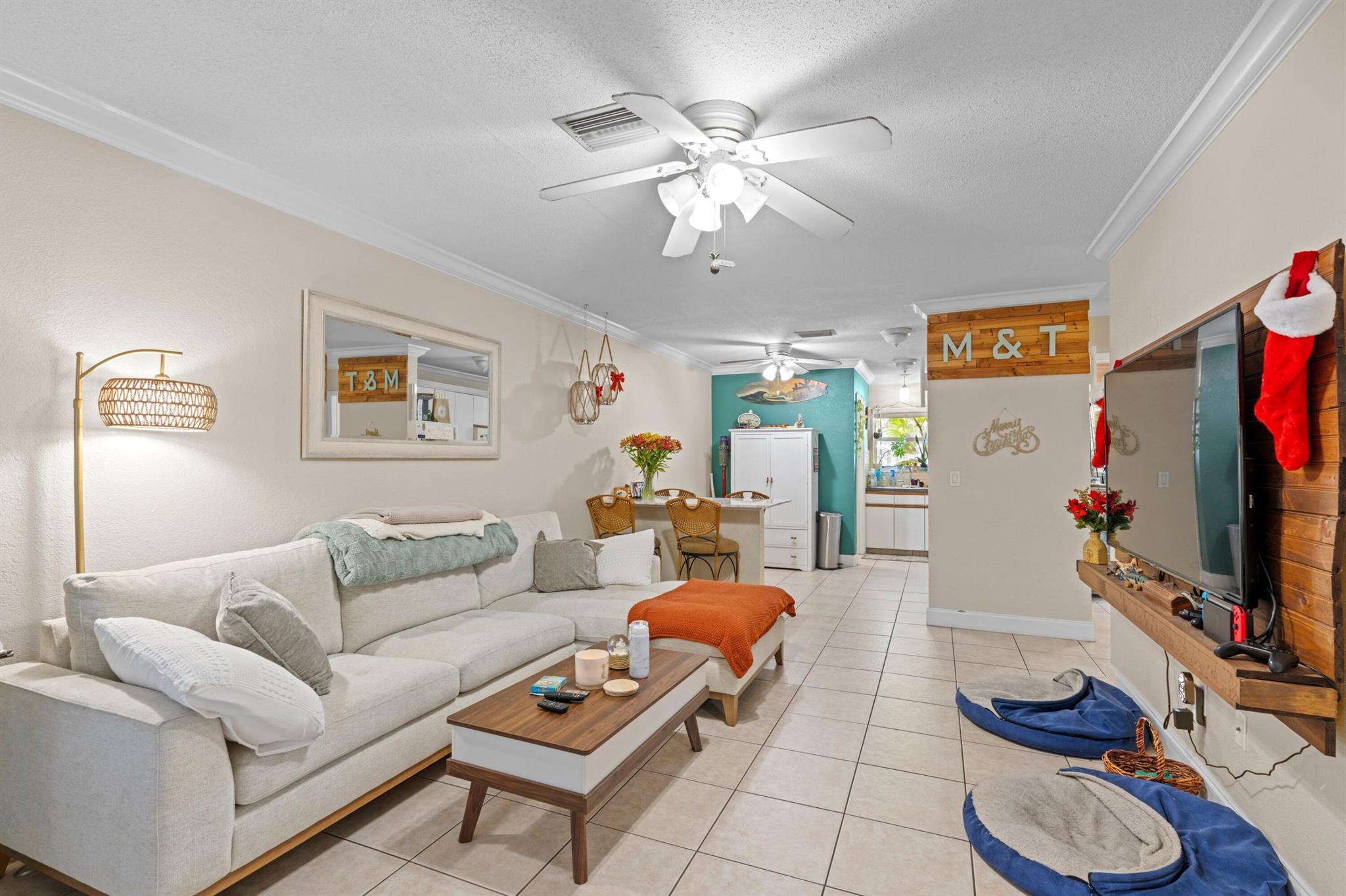 BOCA WOODS - Residential Income