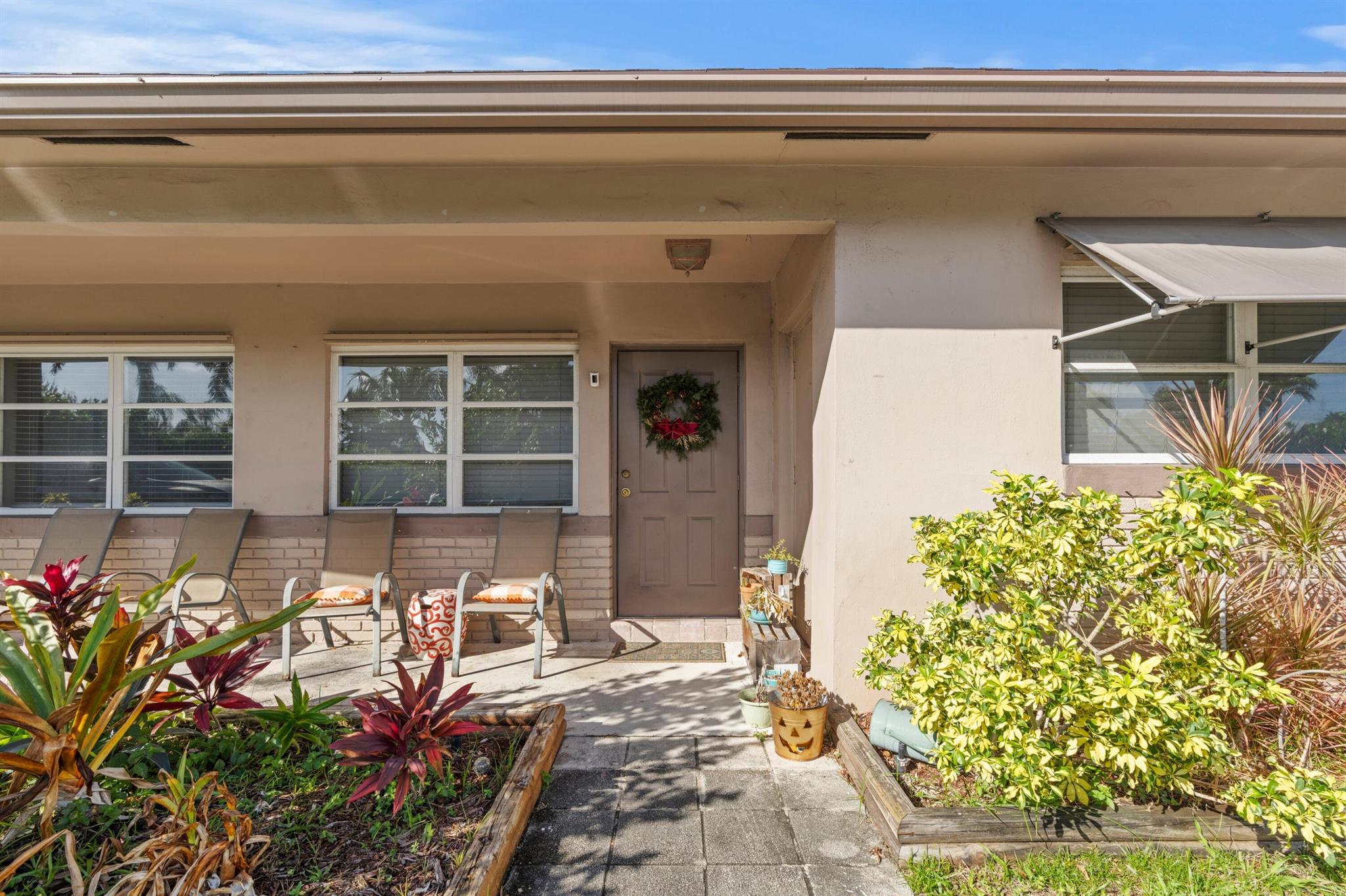 BOCA WOODS - Residential Income