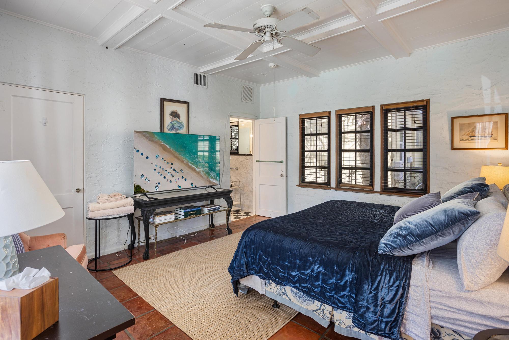 LAKEWOOD - Residential Lease