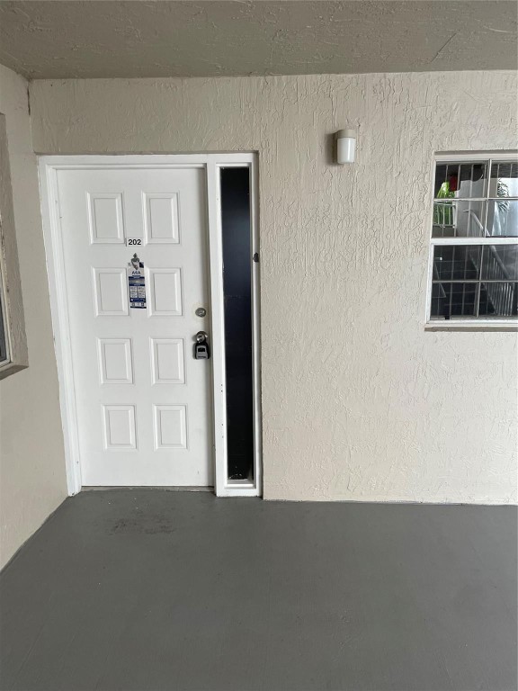 Lakkeview Club Condo - Residential