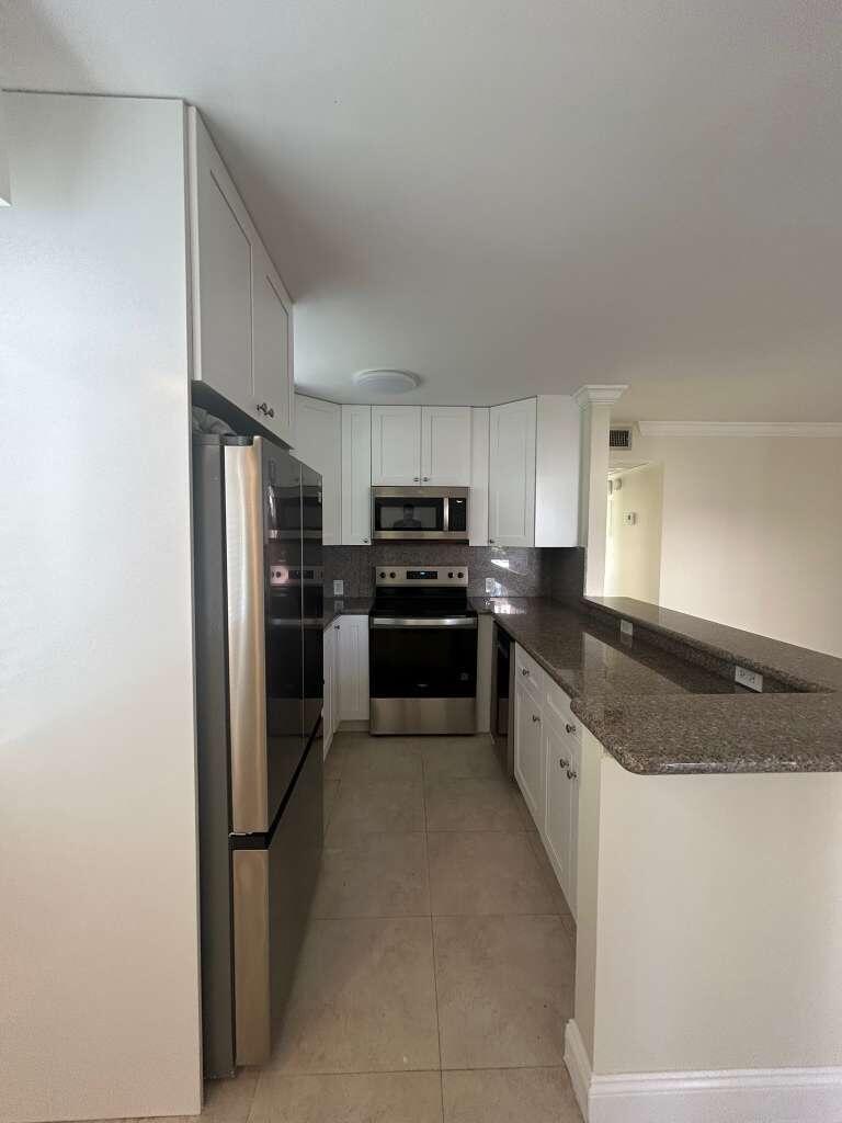 341 Fanshaw I