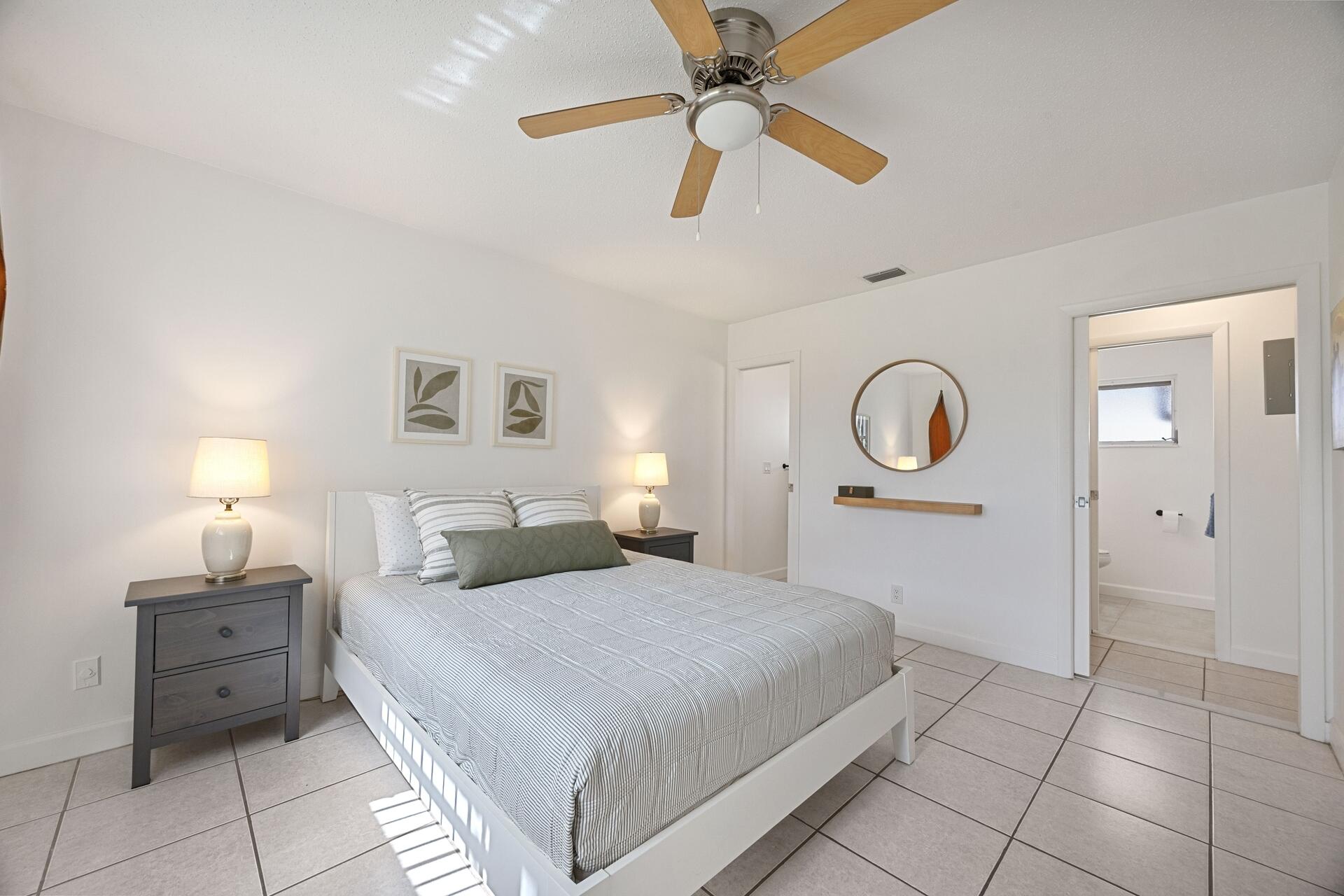 CRESTHAVEN VILLAS CONDO 24 - Residential