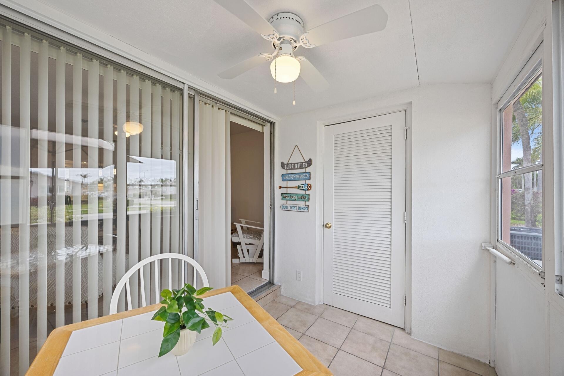 CRESTHAVEN VILLAS CONDO 24 - Residential