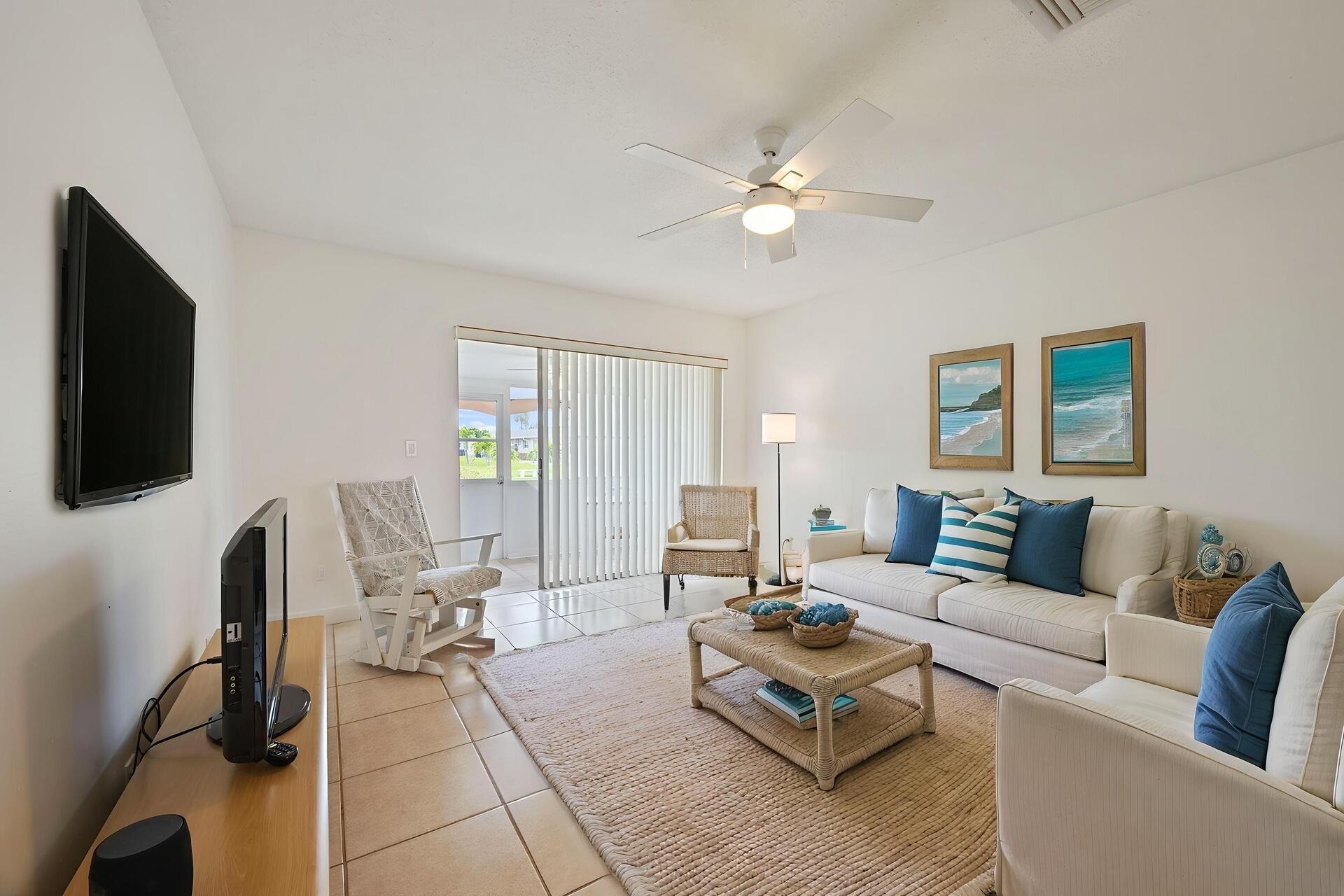 CRESTHAVEN VILLAS CONDO 24 - Residential