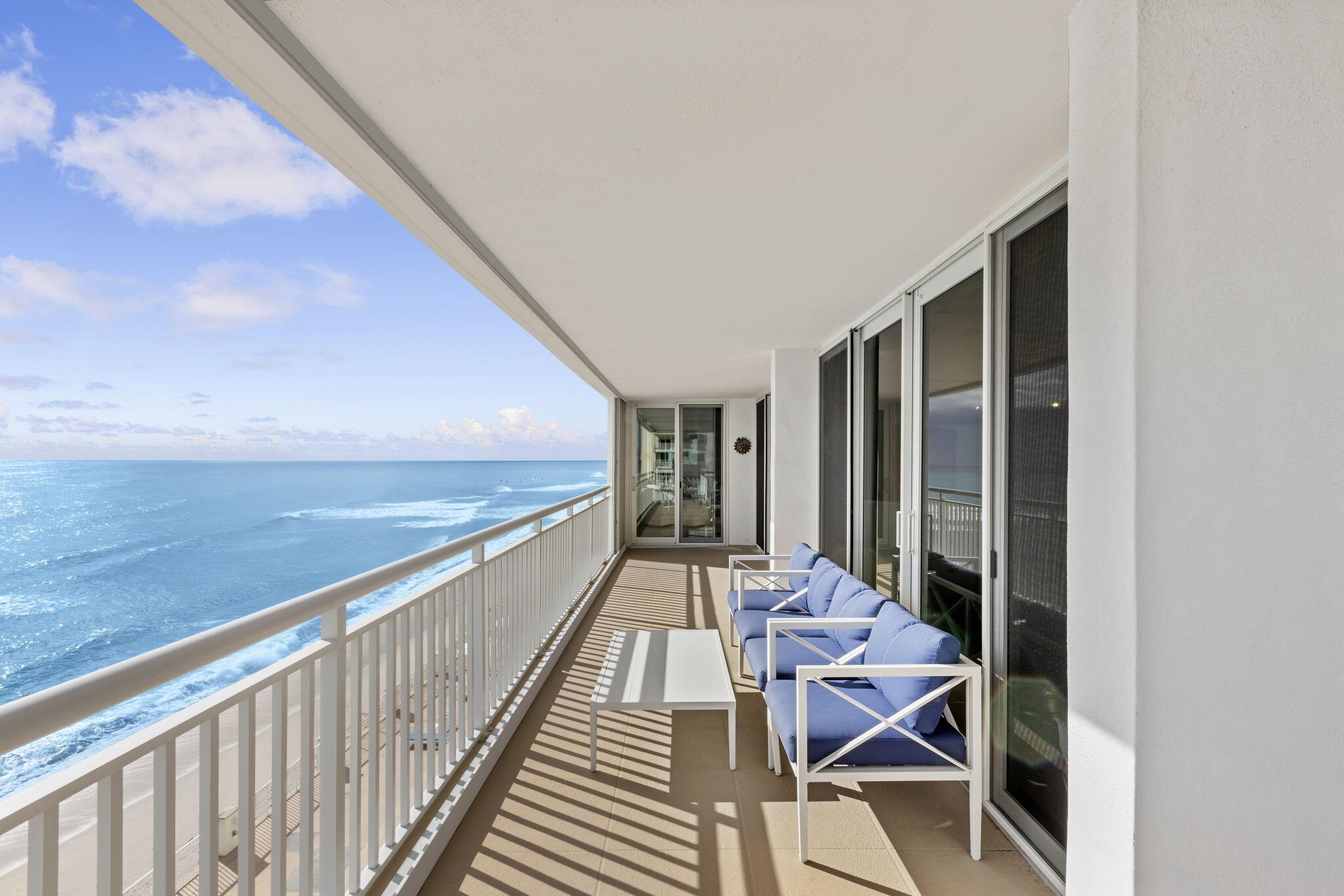 BARCLAY CONDO - Residential Lease