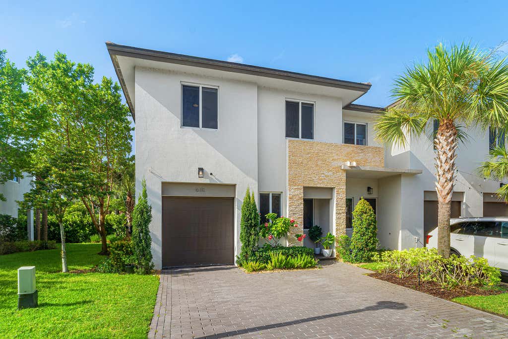 Photo of 610 Pioneer Way, Royal Palm Beach, FL 33411 (MLS # B26043127)