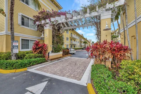 151 NE 16th Ave Unit 330, Fort Lauderdale, FL 33301 - MLS#: F10494674