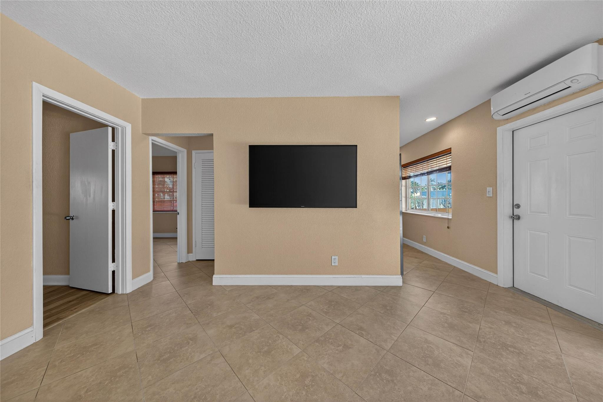 Silver Shores-Sub Tr D - Residential Income