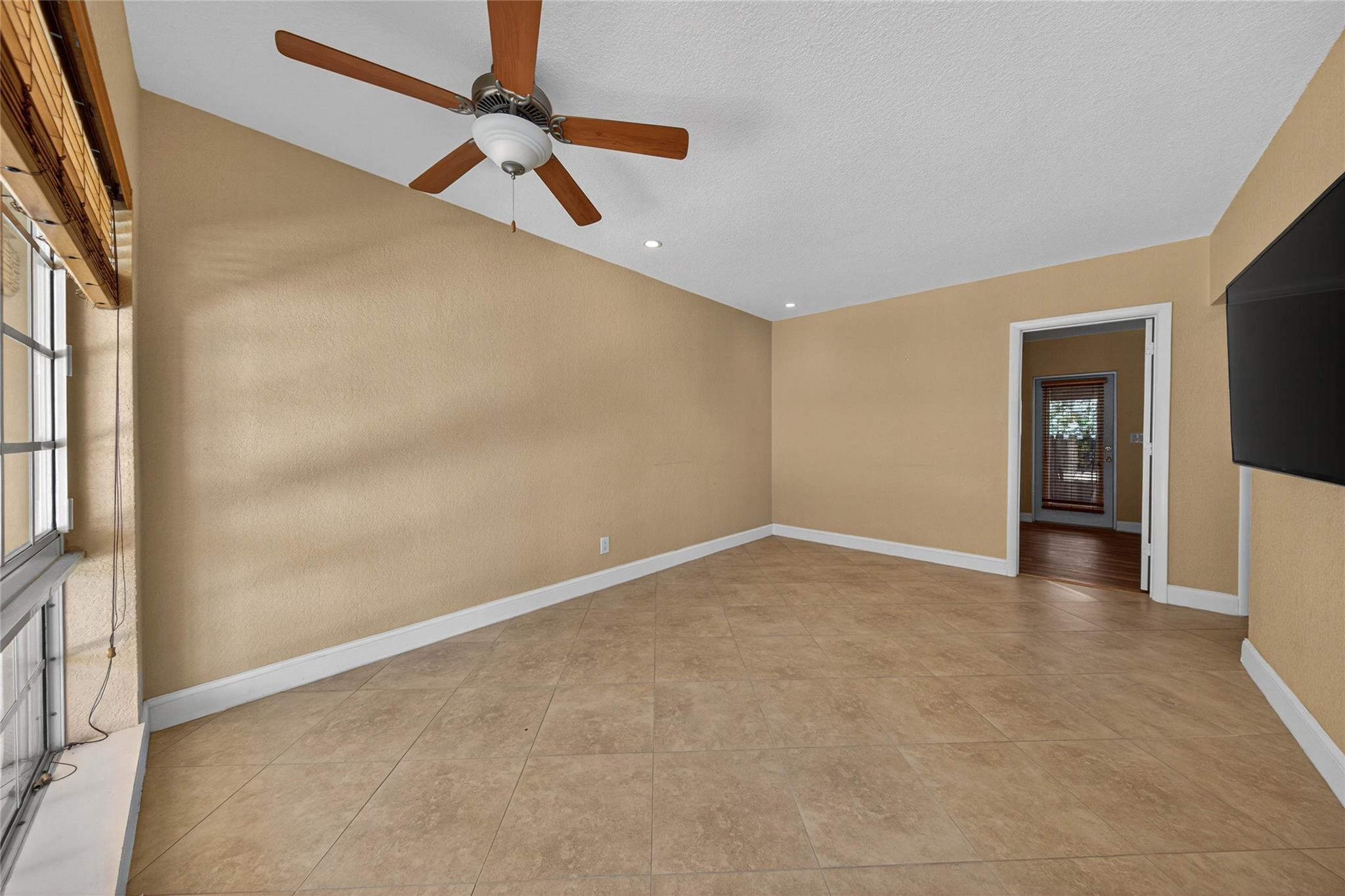 Silver Shores-Sub Tr D - Residential Income