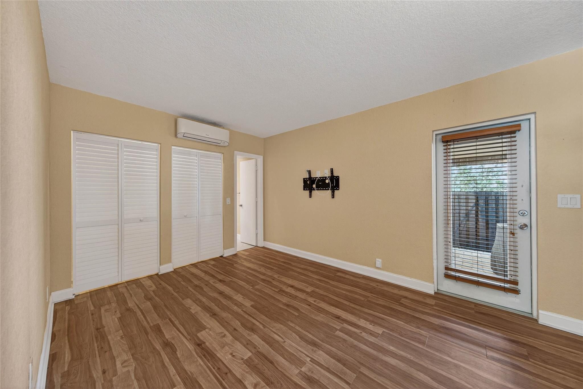 Silver Shores-Sub Tr D - Residential Income