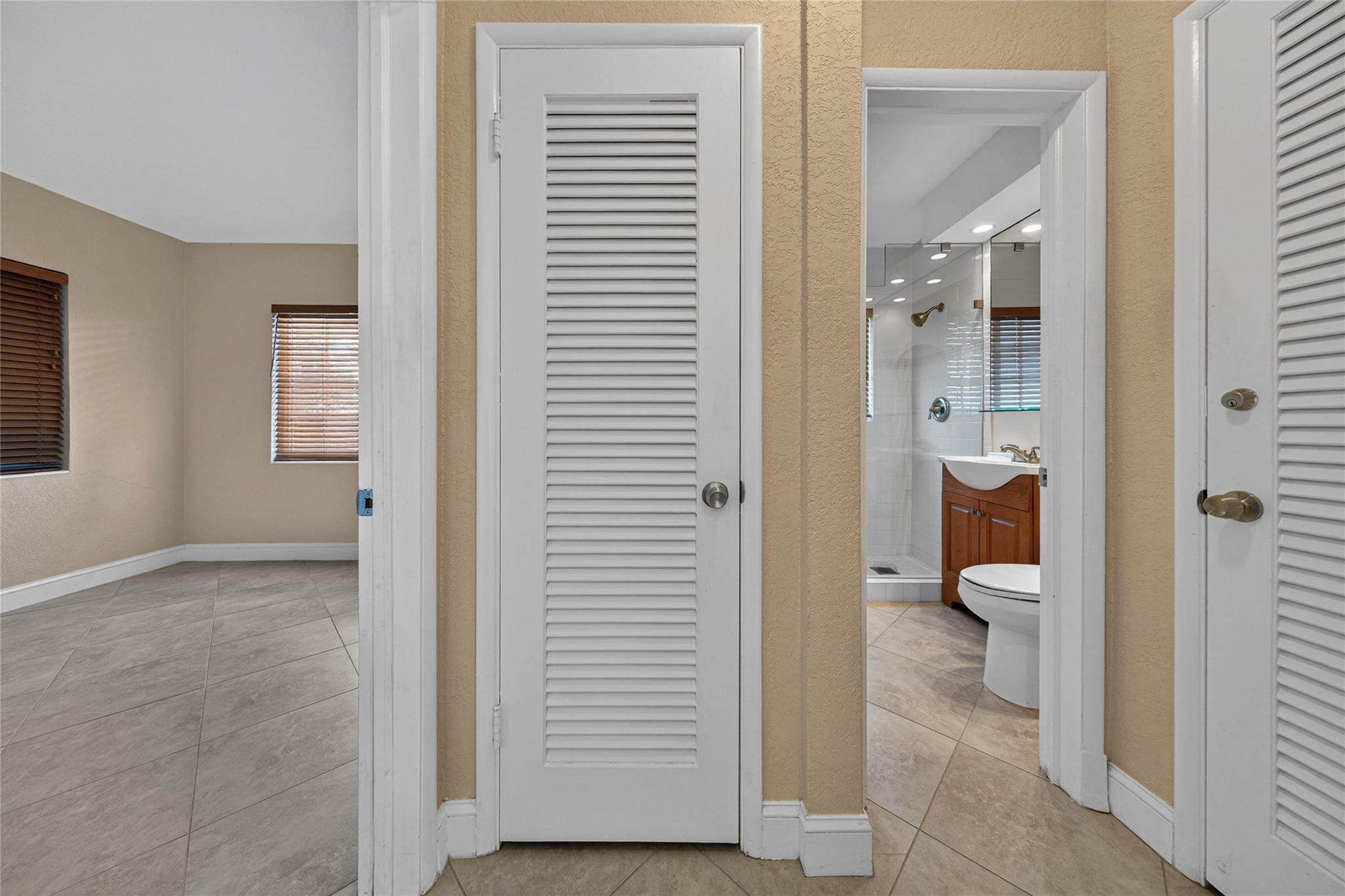 Silver Shores-Sub Tr D - Residential Income