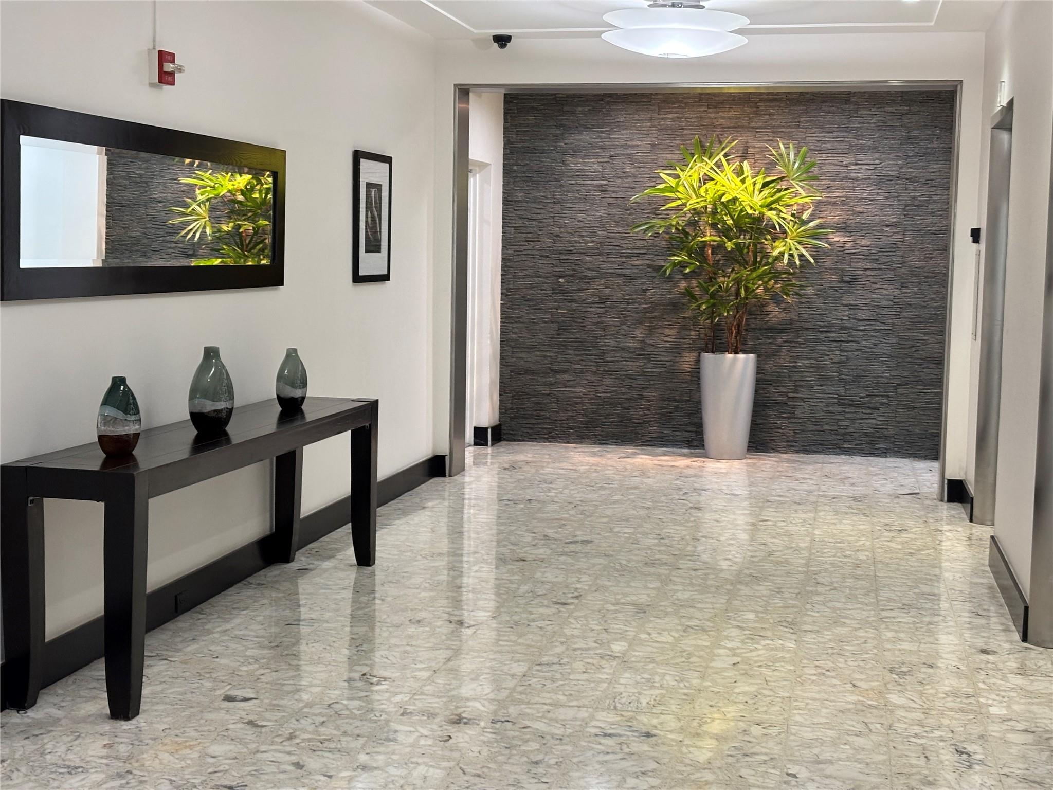 MIRADOR 1200 CONDO - Residential Lease