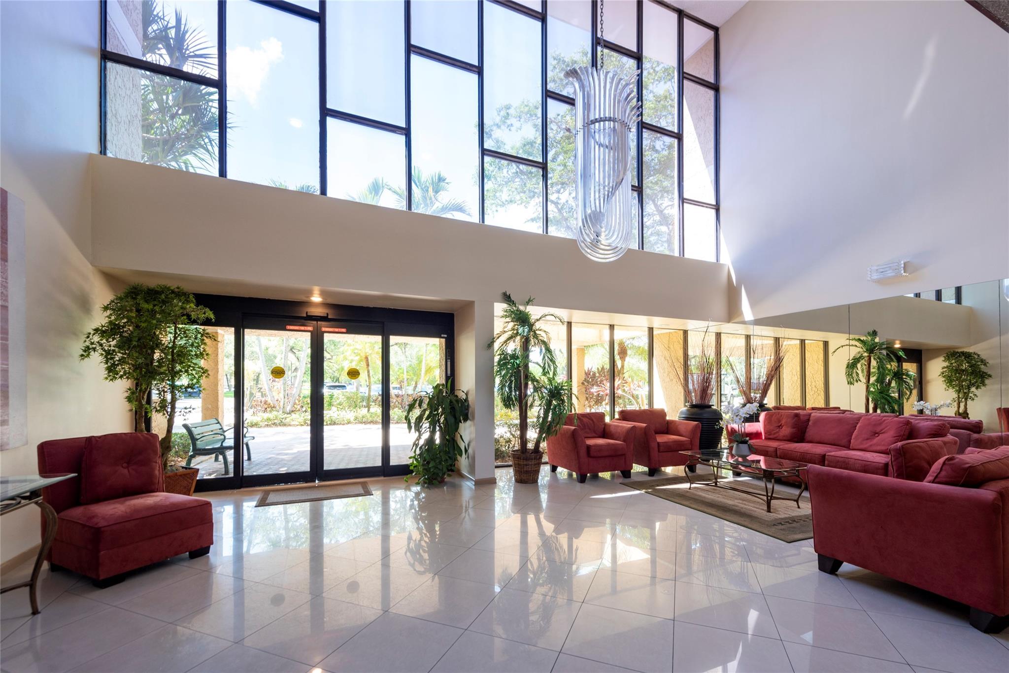 COUNTRY CLUB VILLAGE - Residential