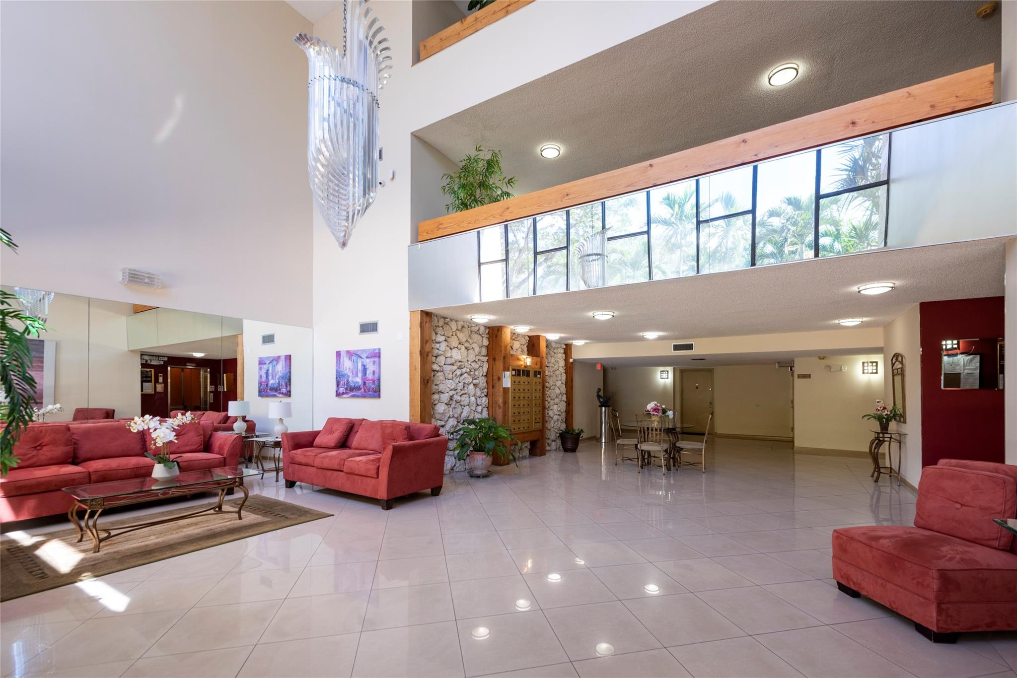 COUNTRY CLUB VILLAGE - Residential
