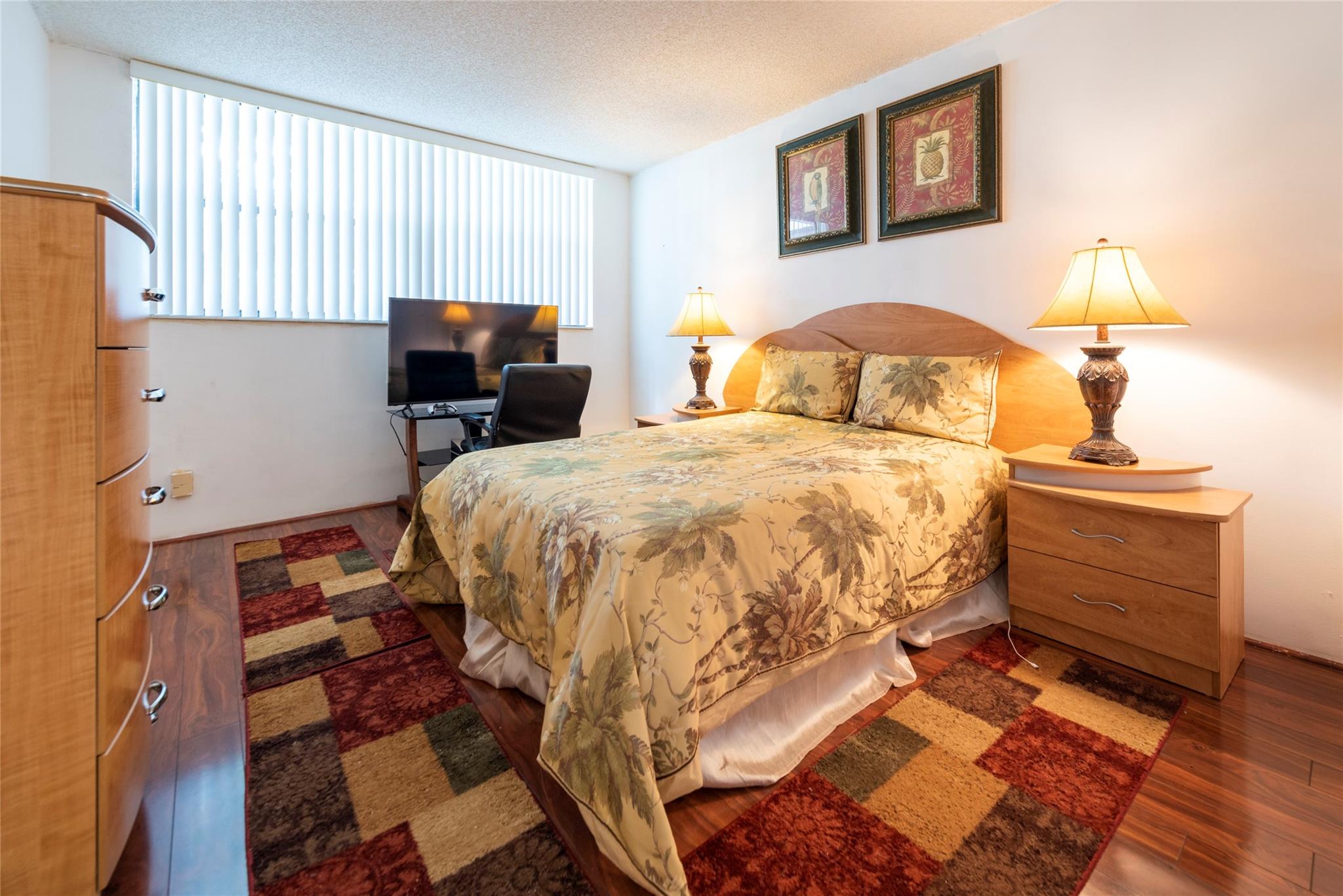 COUNTRY CLUB VILLAGE - Residential