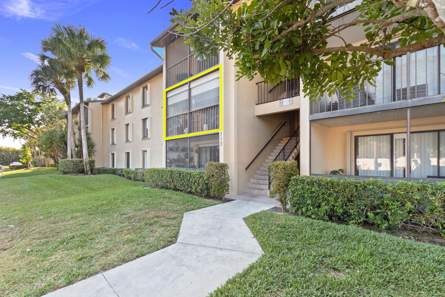 PINE RIDGE NORTH VILLAGE III CONDO - Residential