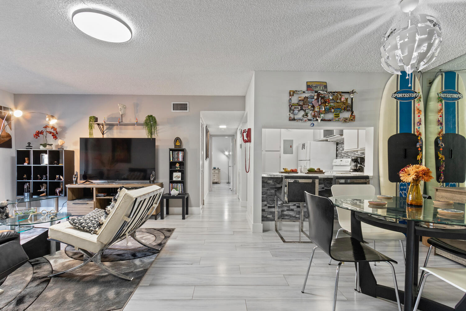 PINE RIDGE NORTH VILLAGE III CONDO - Residential