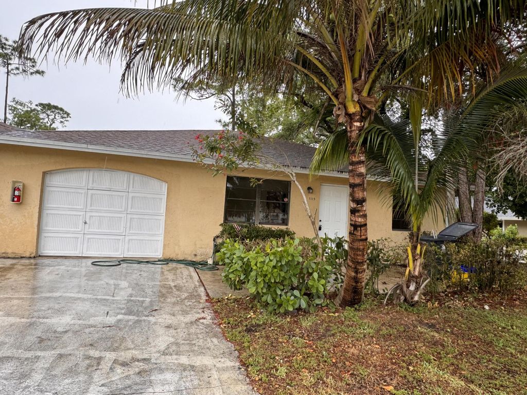 Photo of 1115 Goldenrod Road #1115, Wellington, FL 33414 (MLS # R10971283)