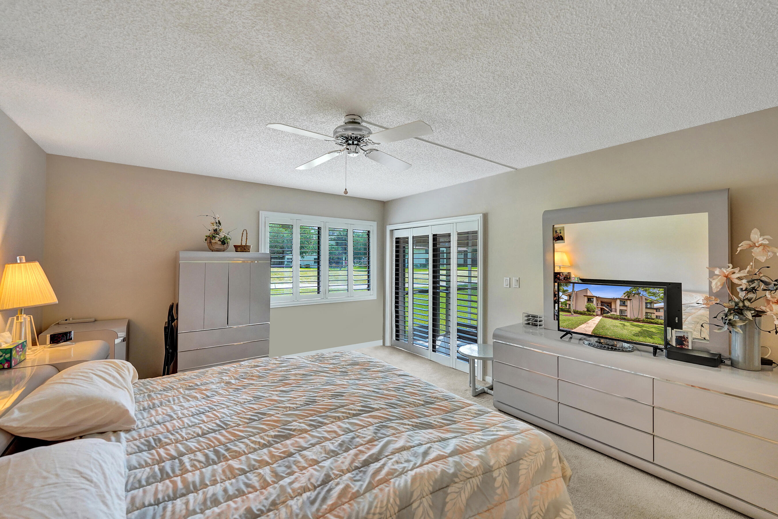 GARDENS 1 CONDO - Residential