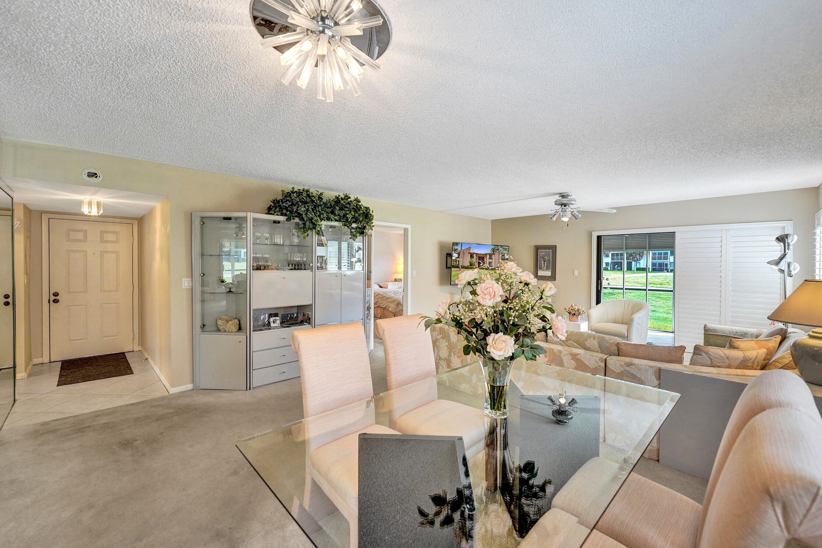 GARDENS 1 CONDO - Residential