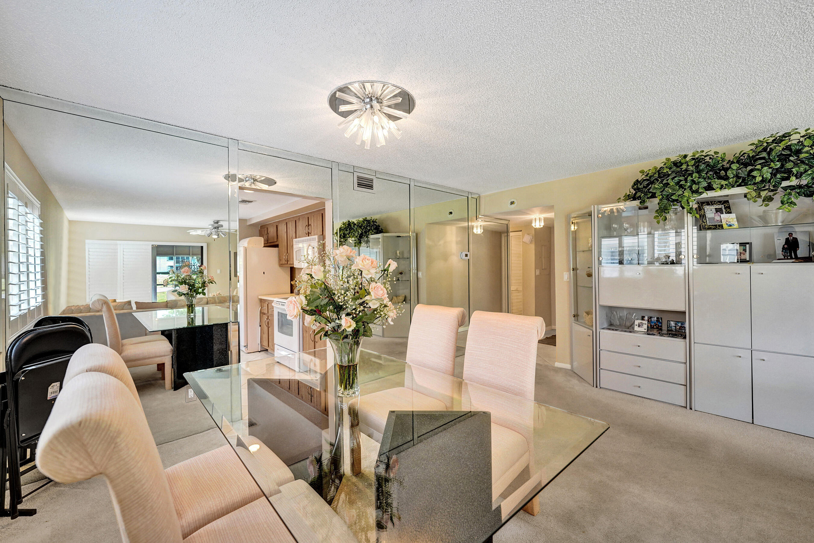 GARDENS 1 CONDO - Residential