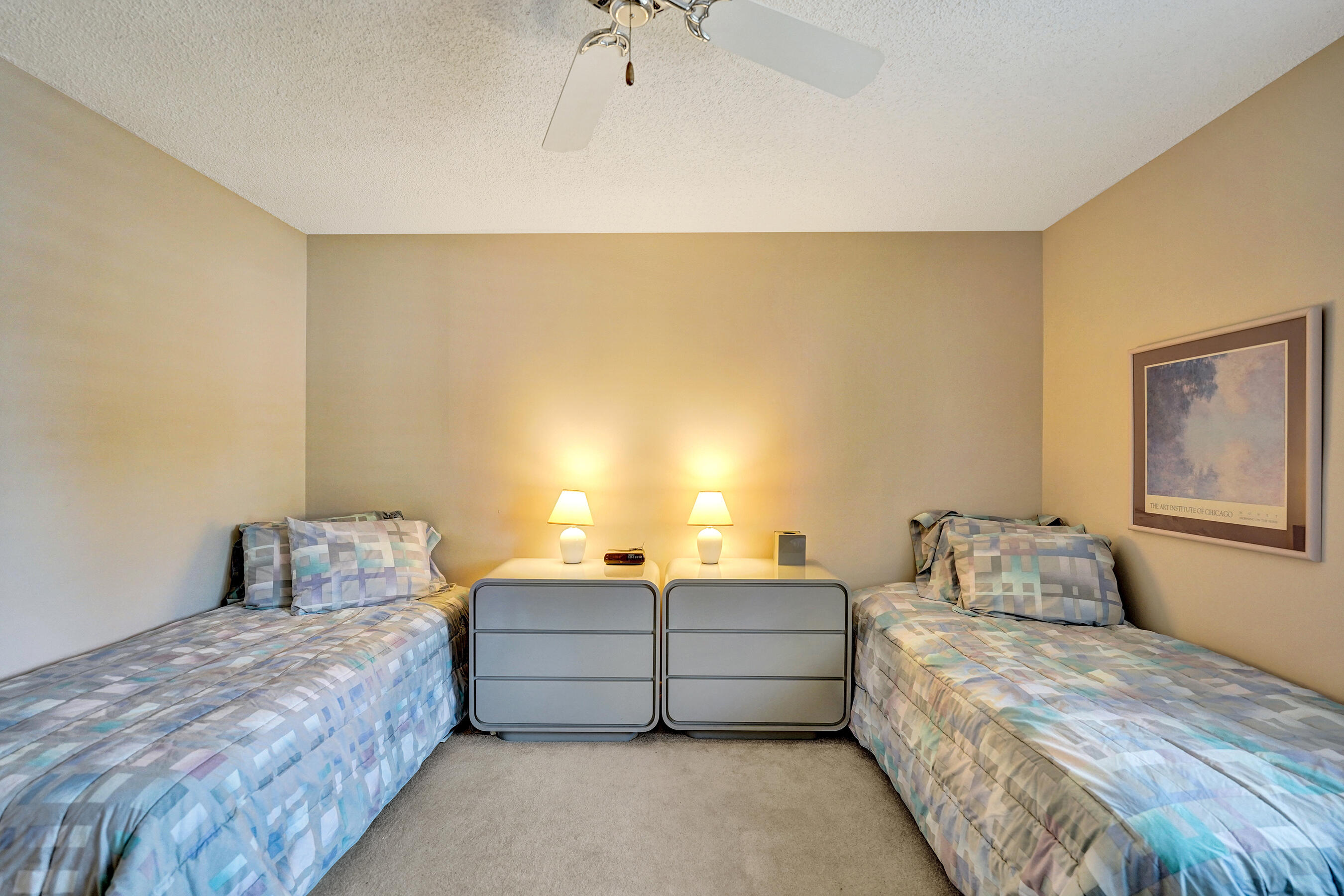 GARDENS 1 CONDO - Residential