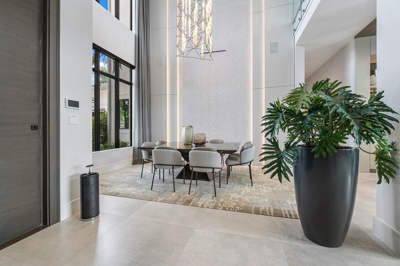 ROYAL PALM POLO - Residential