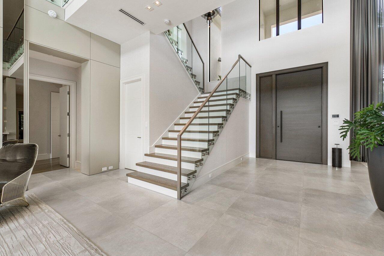 ROYAL PALM POLO - Residential