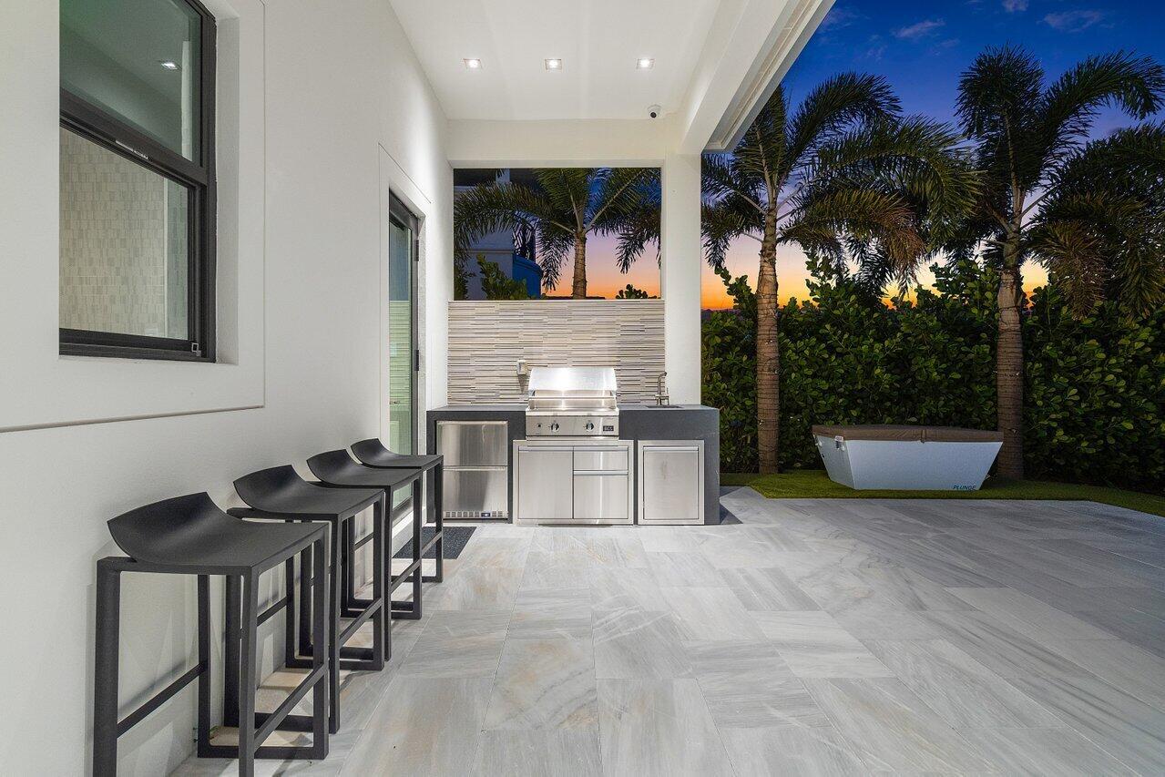 ROYAL PALM POLO - Residential