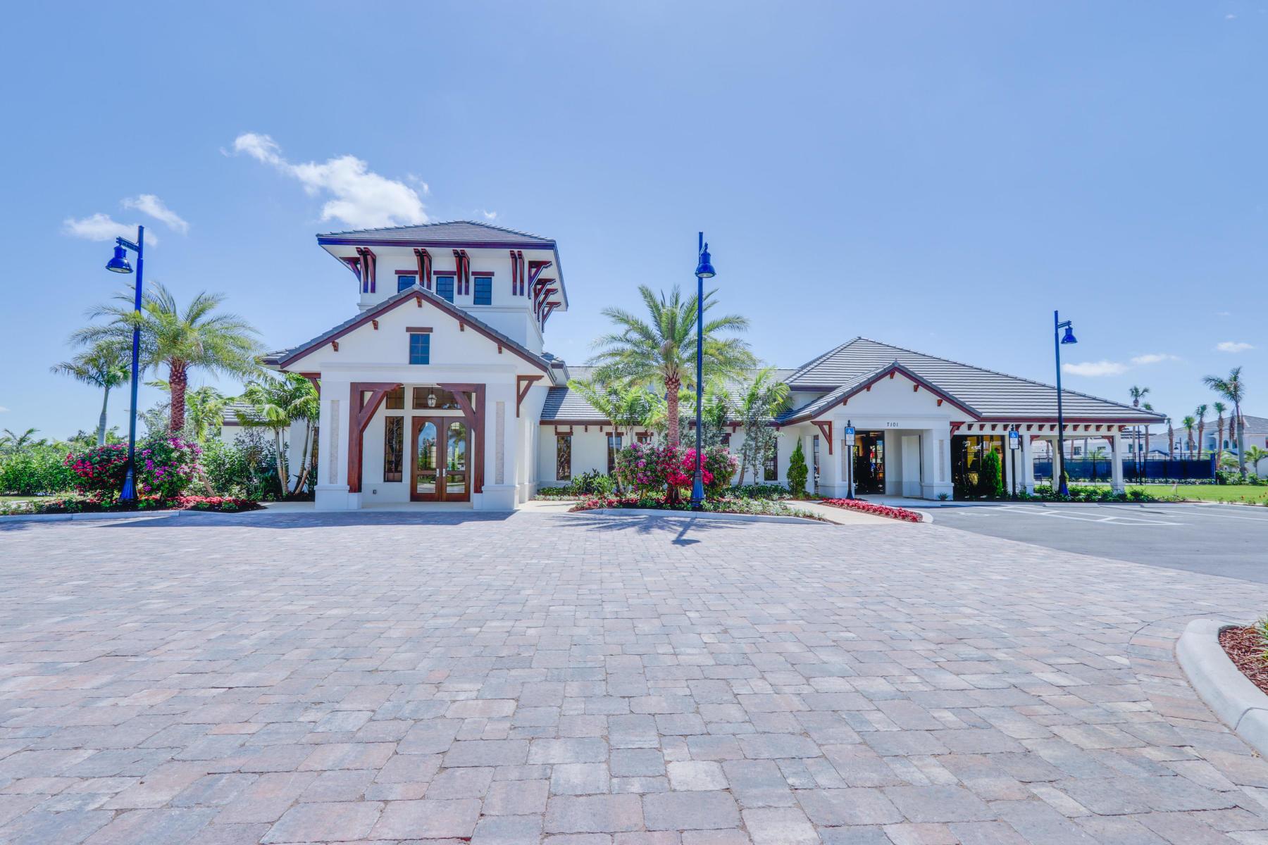 ROYAL PALM POLO - Residential