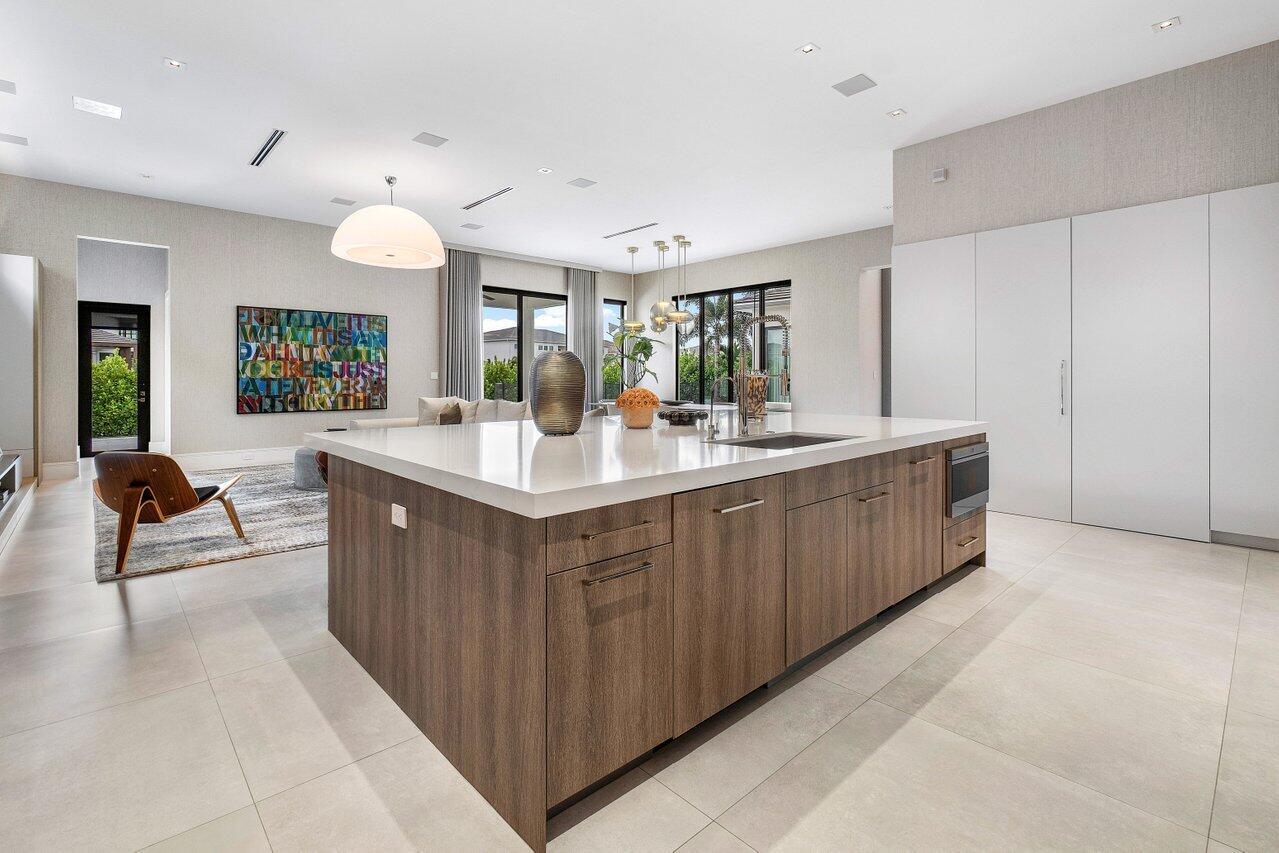 ROYAL PALM POLO - Residential