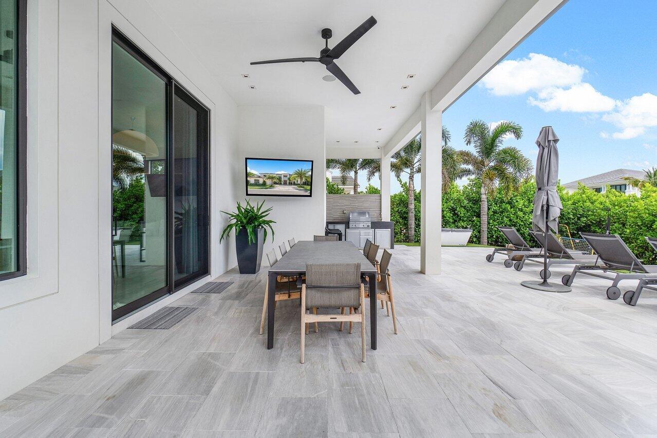 ROYAL PALM POLO - Residential