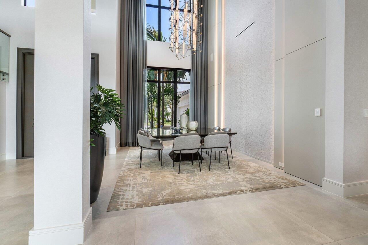 ROYAL PALM POLO - Residential