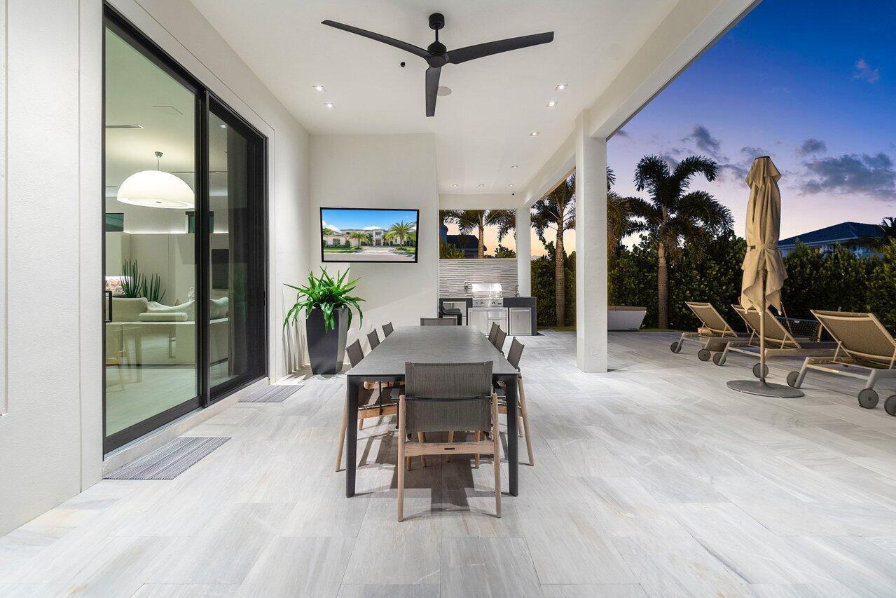 ROYAL PALM POLO - Residential