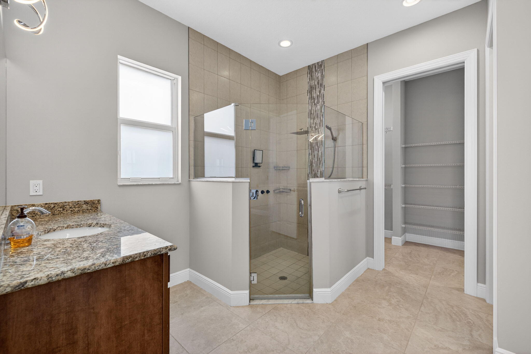 VERANO SOUTH PUD 1 - POD B - PLAT NO. 3 - Residential Lease