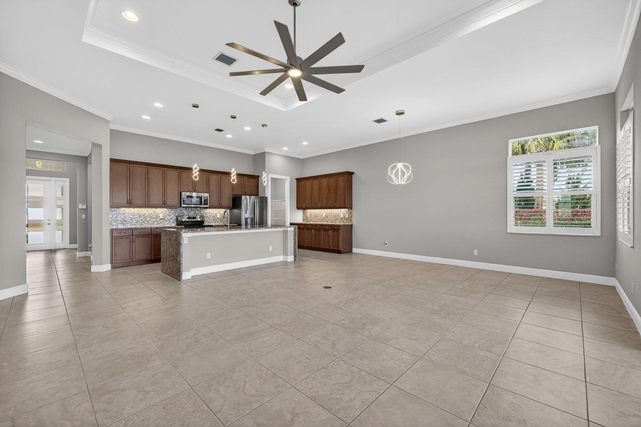 VERANO SOUTH PUD 1 - POD B - PLAT NO. 3 - Residential Lease